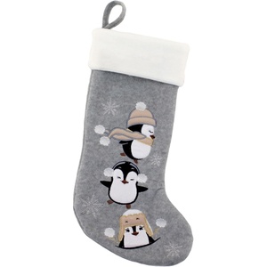 image:imageBambooMN 18 Classic Embroidered Sequined Animal Christmas  Penguin  1 Unit02 Penguin