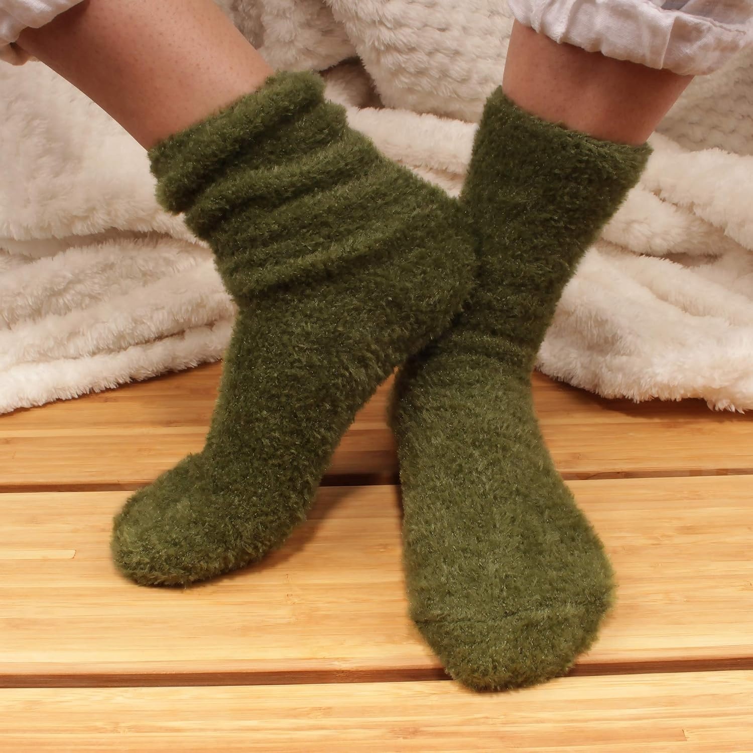 image:imageBambooMN Womens Super Soft and Cozy Feather Light Fuzzy Socks  Multiple Color Options  Two Sizes  Value Packs16  Clover Green