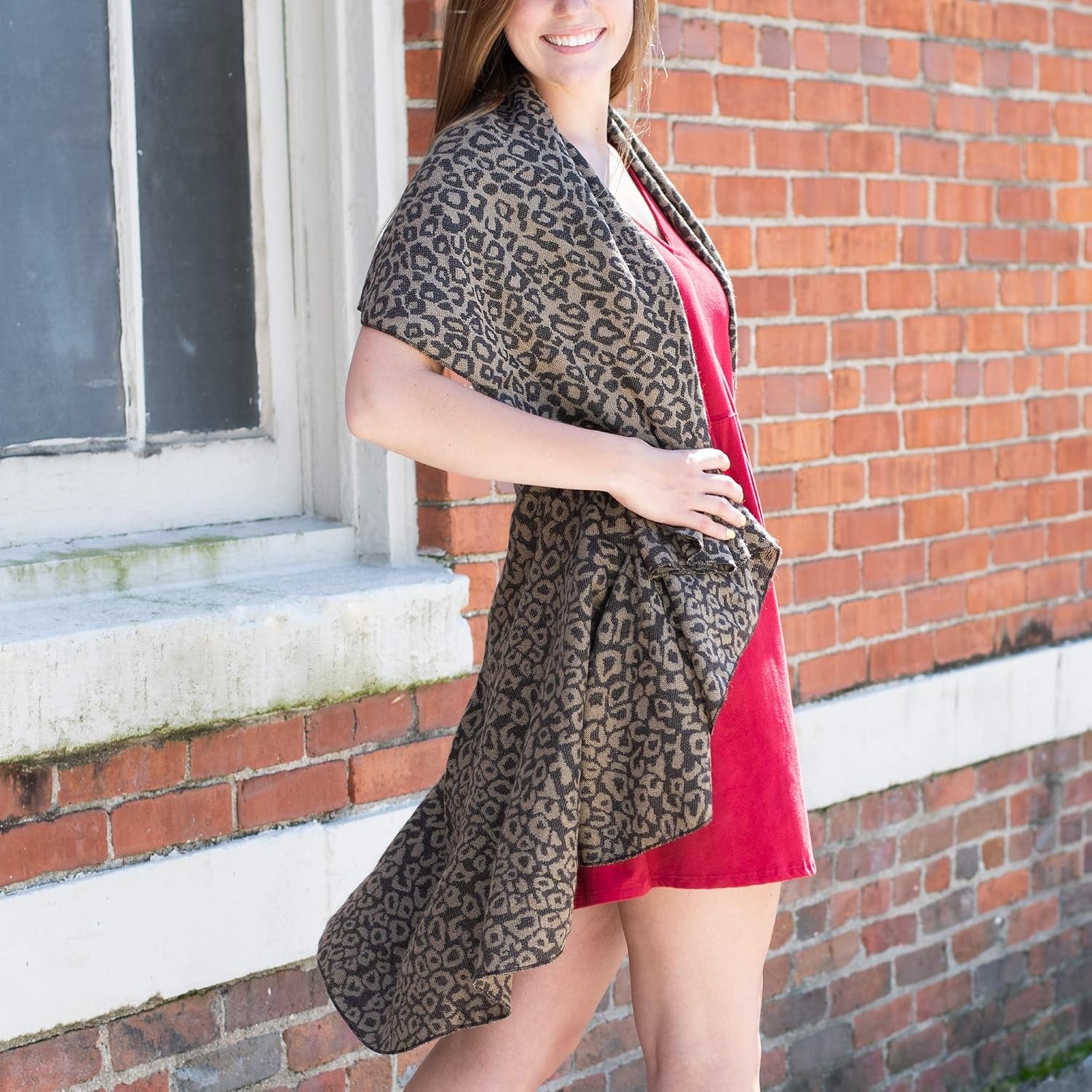 image:imageSoild Colored One Size Poly Blend Multiwear Classic City Wrap on the Go