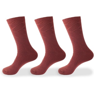 image:imageBambooMN Vintage Pattern Slouch Soft Warm Crew Boot Cabin Socks Sizes and Colors3 Prs Pattern Design Red Wine