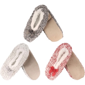 image:imageBambooMN Womens Gradient Cozy Fuzzy Indoor Home Slippers  3 PairsFurry 3c