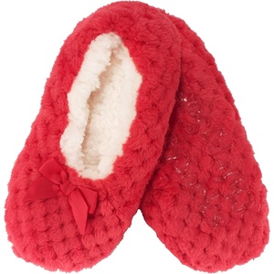 image:imageBambooMN Adult Soft Touch Tufted NonSlip SlipOn Lined Indoor Travel Cozy House Slippers08 Red